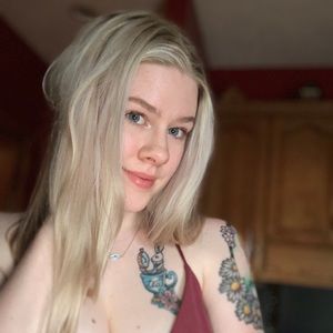 Meet your Posher, Emily ann